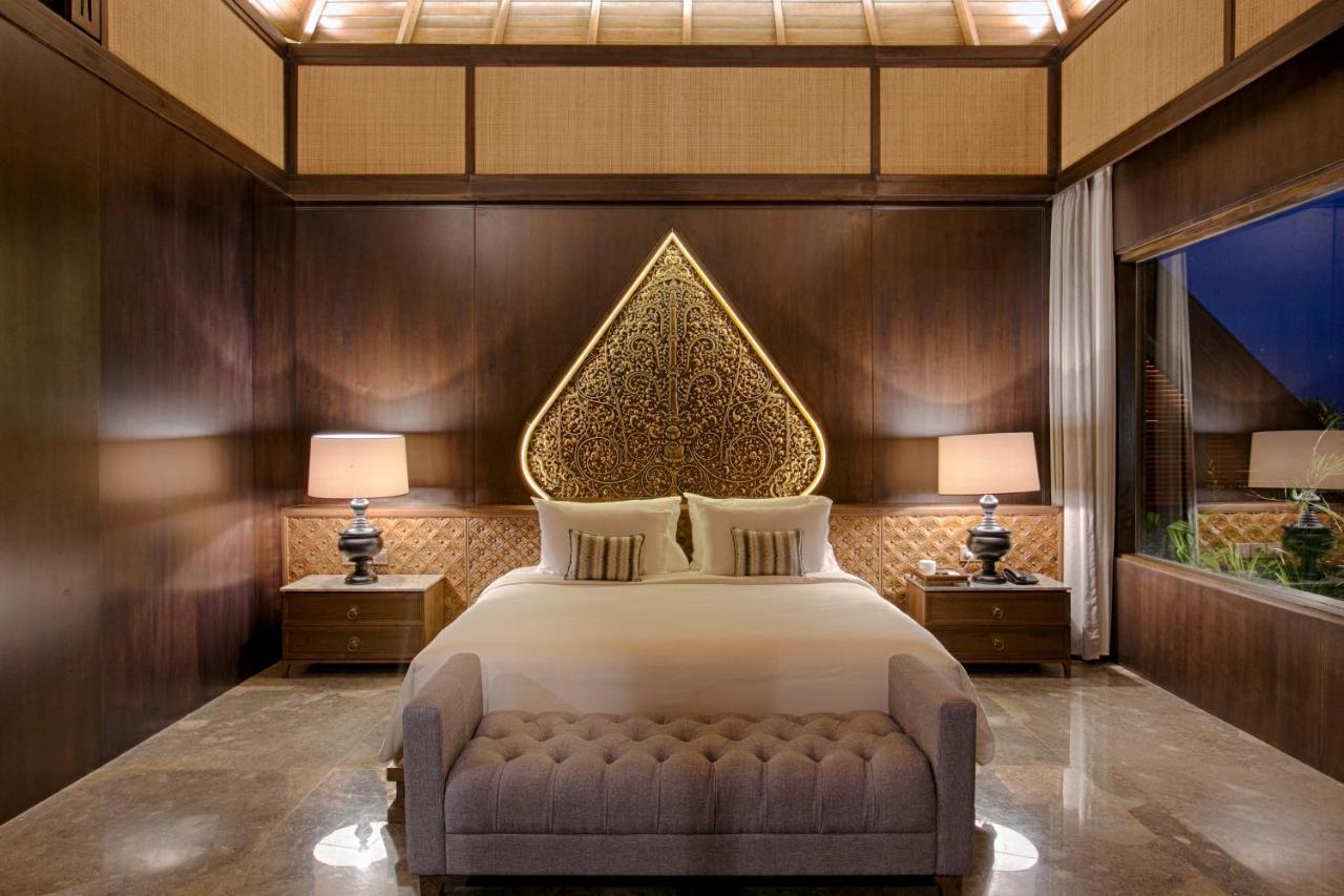 Taman Dharmawangsa Villa