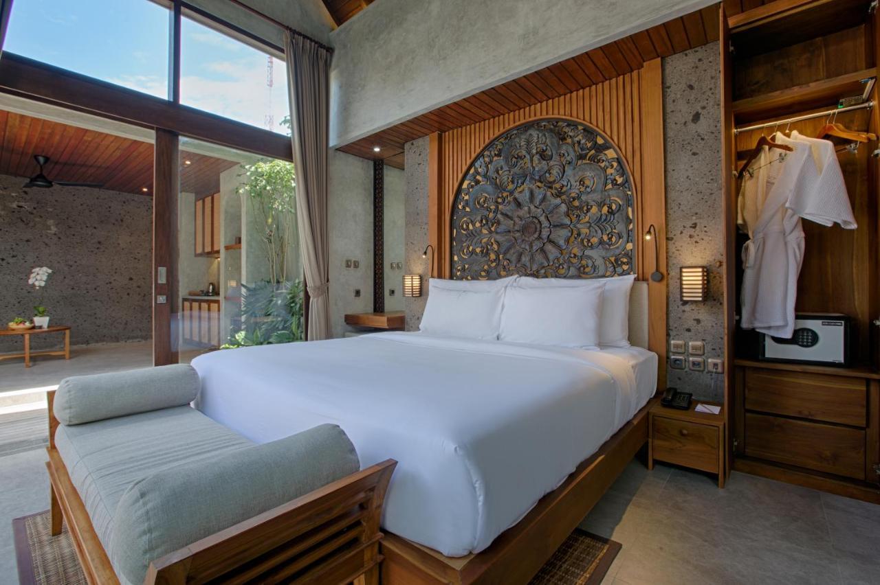 Taman Dharmawangsa Villa *